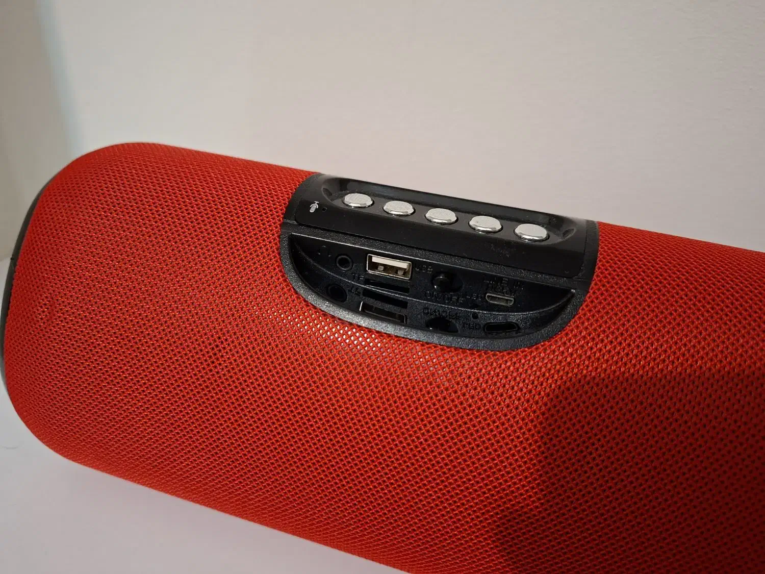 اسپیکر بلوتوثی حرفه ای|پخش‌کننده همراه|اصفهان, جلفا|دیوار