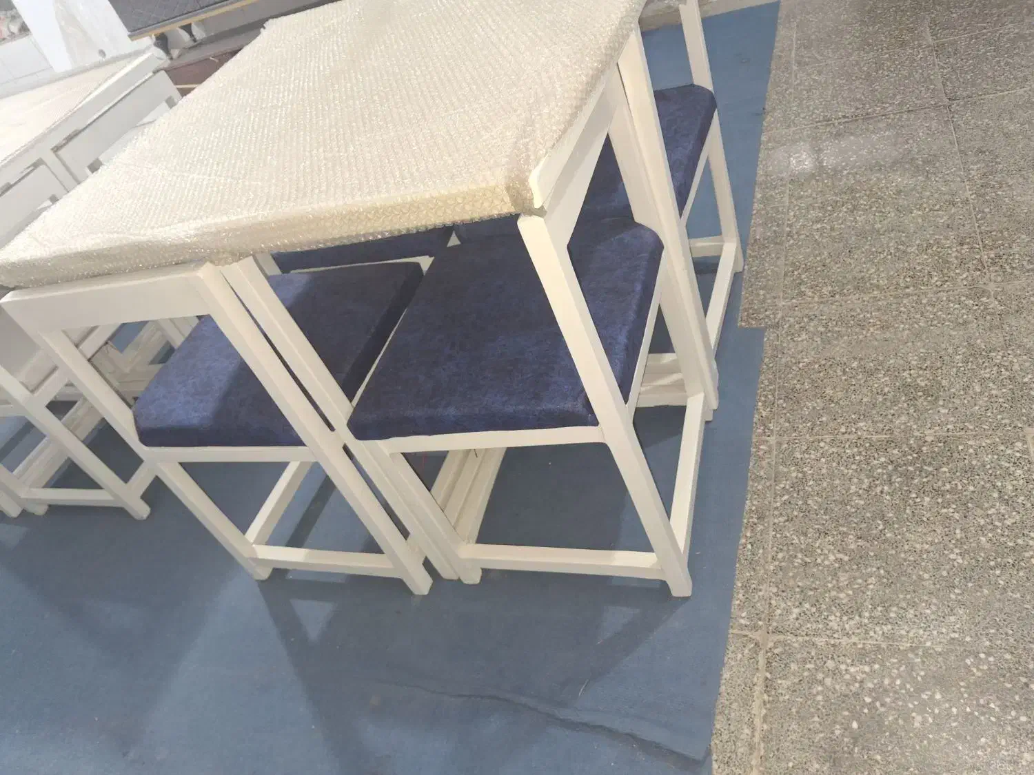 میزغذاخوری4نفره کم جا|میز و صندلی غذاخوری|بندر گناوه, |دیوار