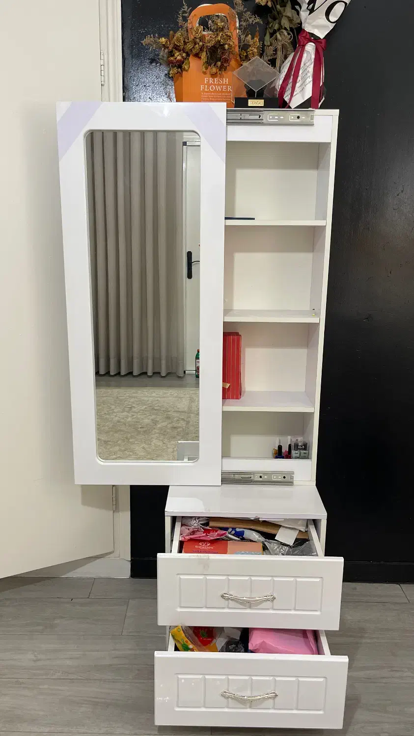 آیینه قدی|آینه|بابل, |دیوار