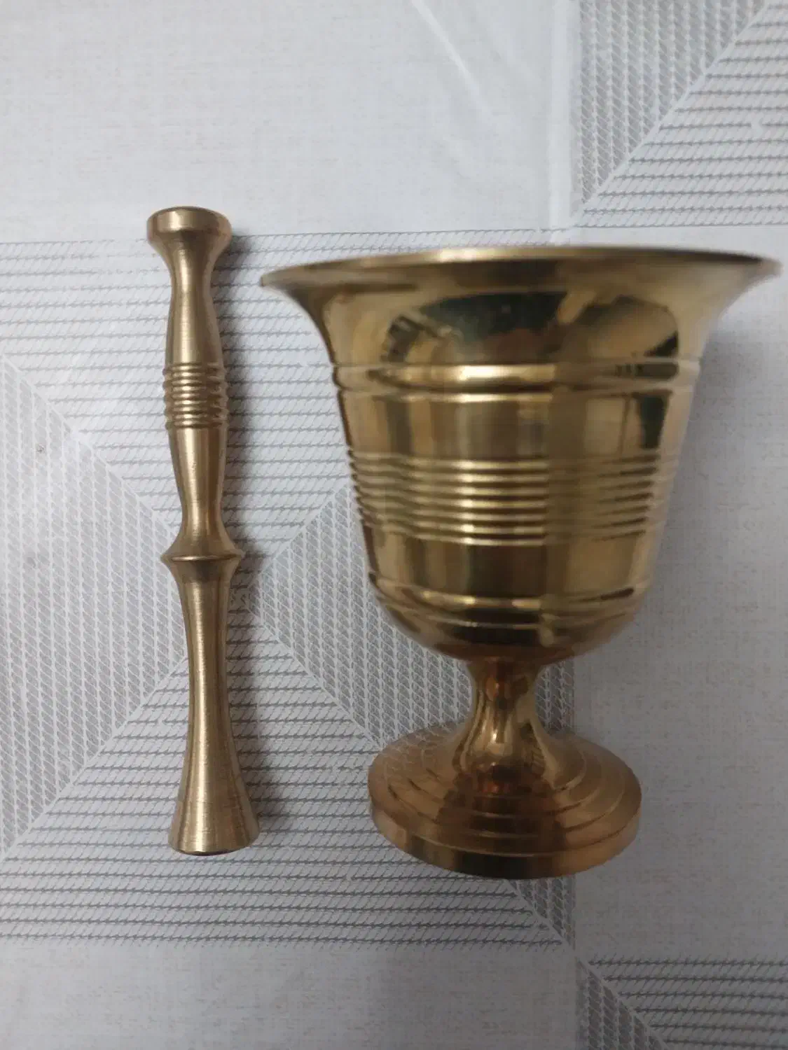 هاون|کلکسیون اشیاء عتیقه|گنبد کاووس, |دیوار