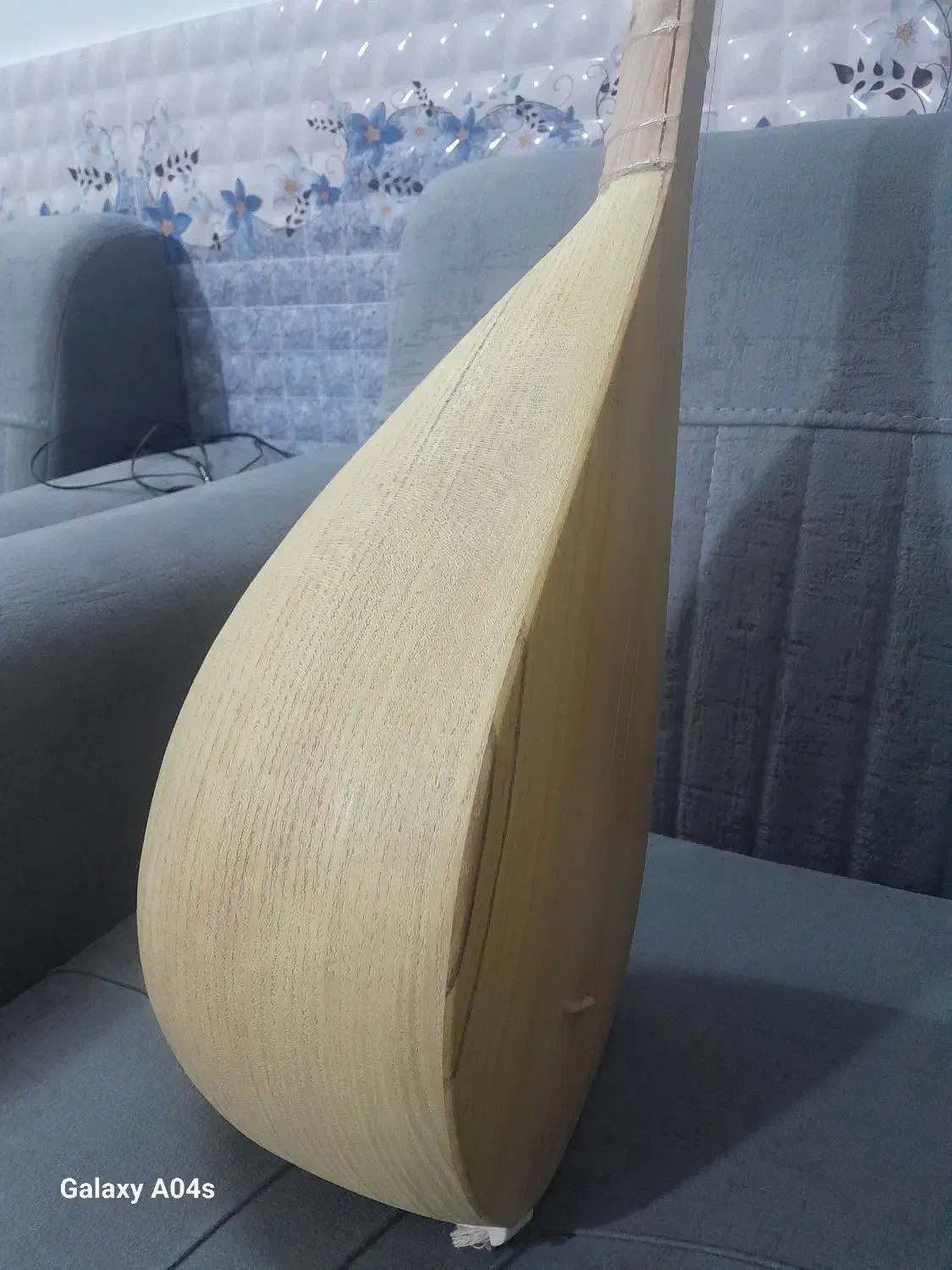 دوتار یک تیکه ساخت تربت جام|سازهای سنتی|تربت جام, اسماعیل آباد|دیوار