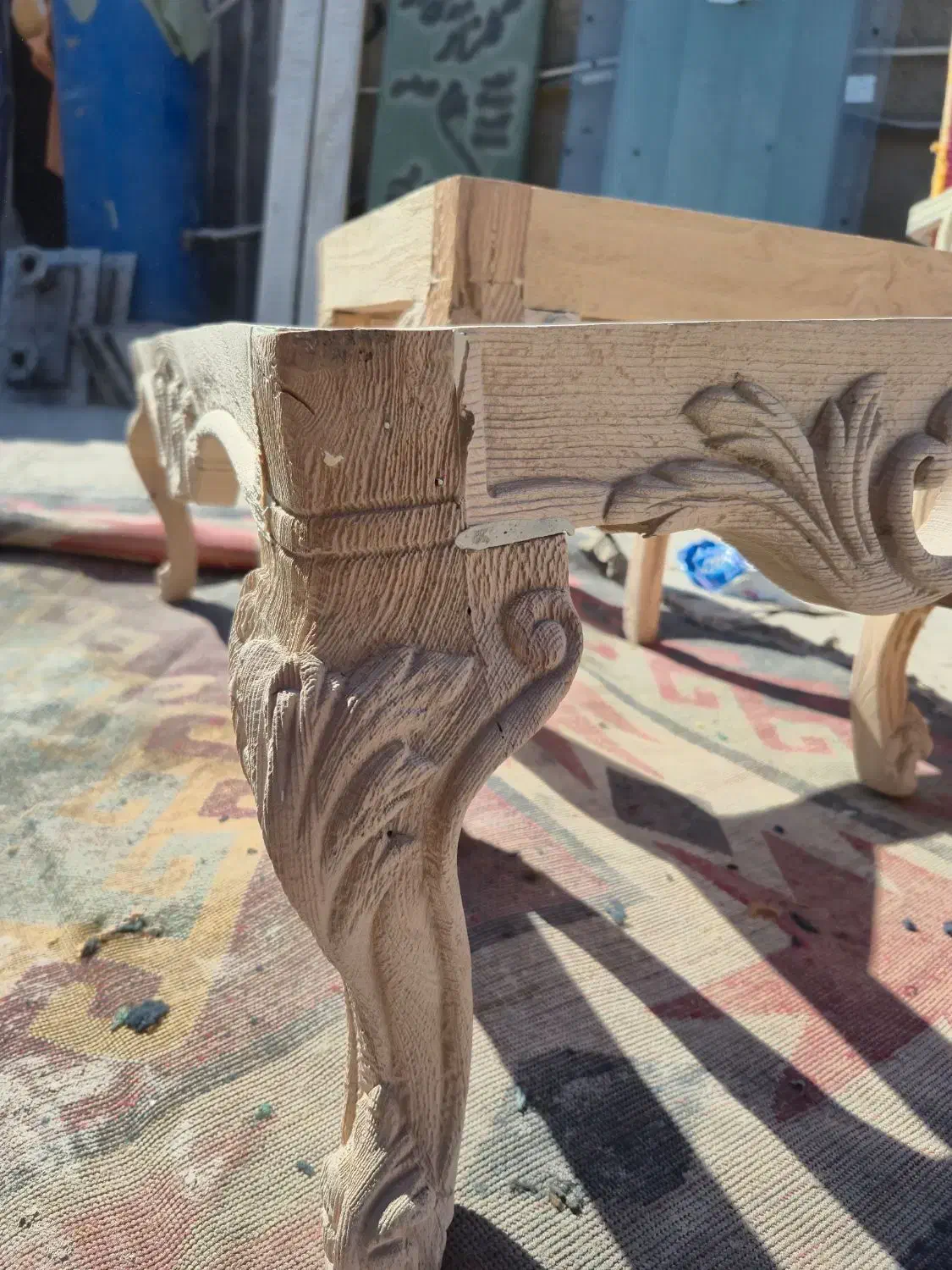 پاک کردن انواع رنگ چوب مبل حکاکی چوب|خدمات پیشه و مهارت|تنکمان, |دیوار