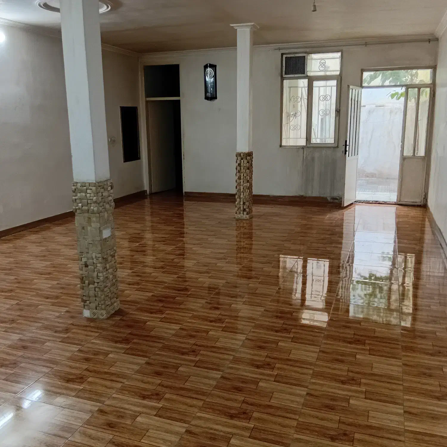 سالن برای آرایشگاه زنانه یا تولیدی زنانه|اجارهٔ مغازه و غرفه|تهران, مشیریه|دیوار