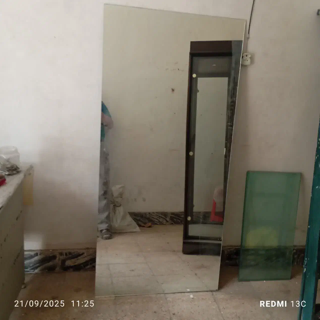 آینه قدی|آینه|نجفآباد, حومه نجف آباد|دیوار