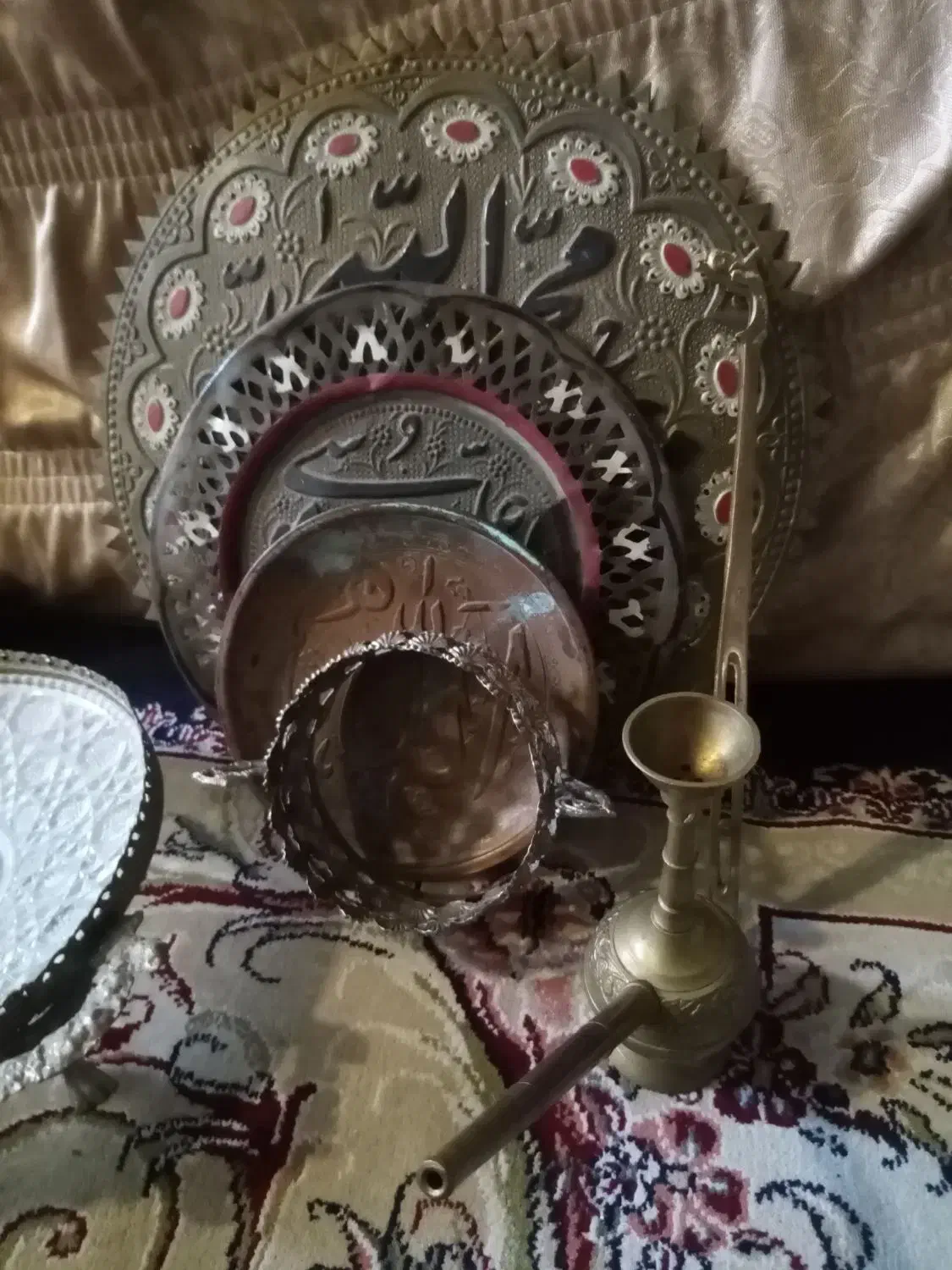 چوب لباسی میلها بعضیا درآمده پرچ میخواد|بندرخت و رختآویز|محمدشهر, شهرک چمران|دیوار