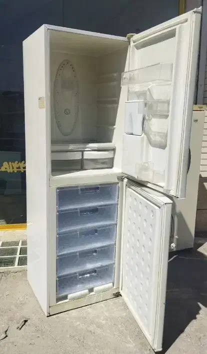 یخچال|یخچال و فریزر|مشگین شهر, |دیوار