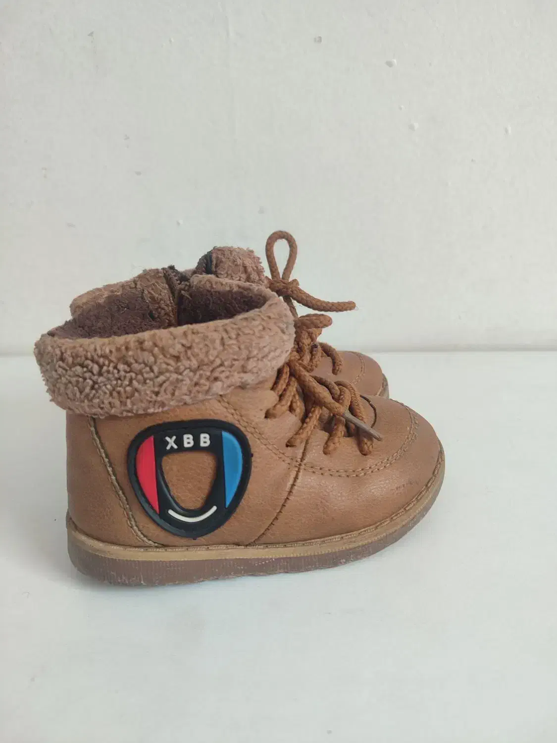 کفش بوت بچگانه سالم|کفش و لباس بچه|کرمان, |دیوار