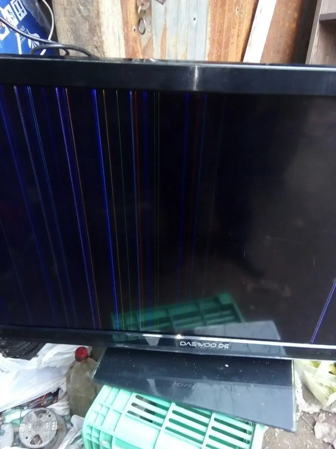 تی وی دوو|تلویزیون و پروژکتور|رشت, استقامت ۱|دیوار