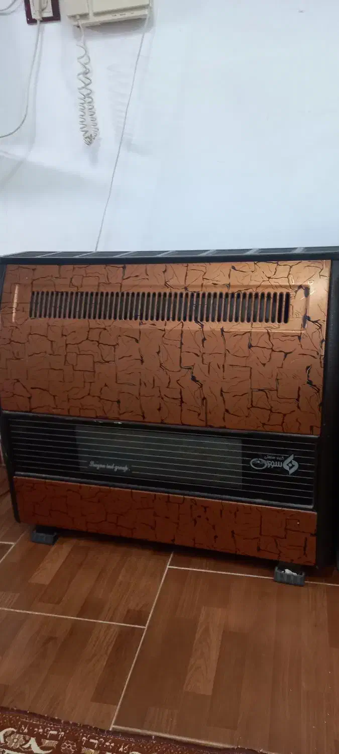 دو عدد بخاری گازی|بخاری، هیتر، شومینه|رشت, پاستوریزه|دیوار