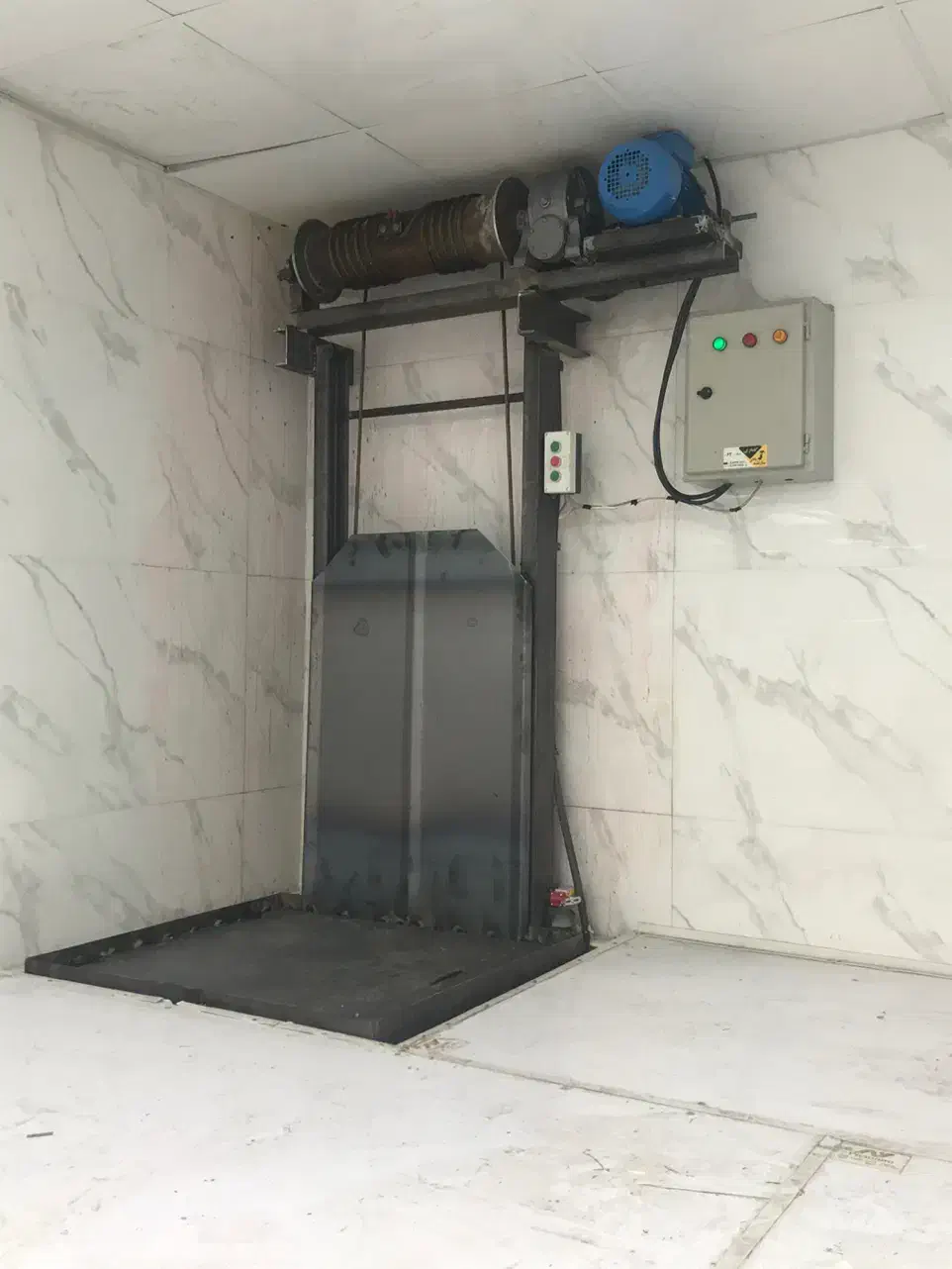 سازنده بالابر|خدمات پیشه و مهارت|تبریز, |دیوار