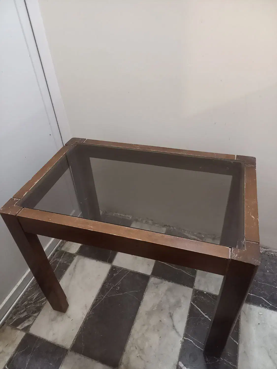 چهار عدد میزعسلی شیشه ای سالم|مبلمان خانگی و میز عسلی|قزوین, |دیوار