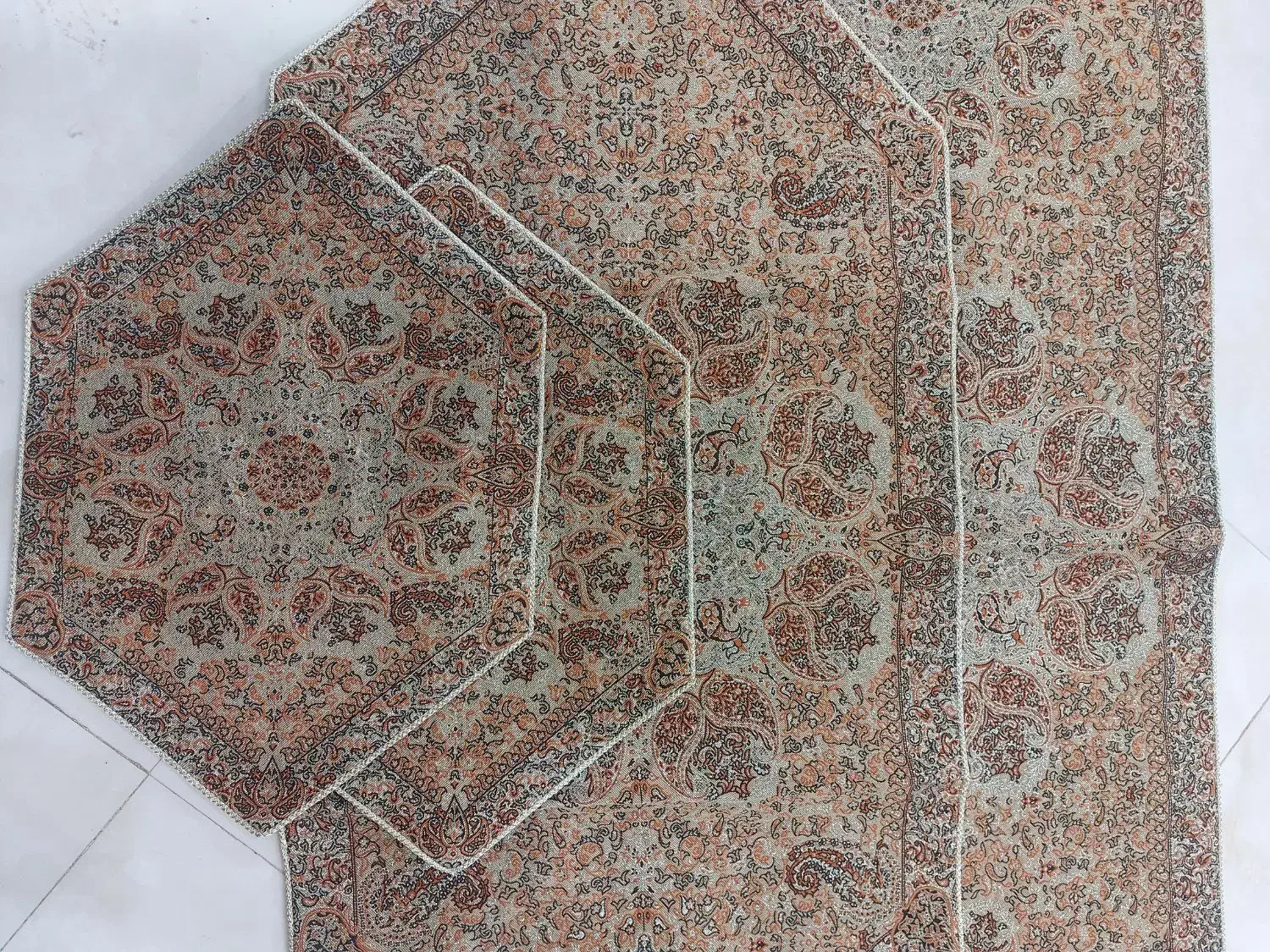 رومیزی ترمه ۵ تیکه نو آکبند|پرده، رانر، رومیزی|ری, جوانمرد قصاب|دیوار