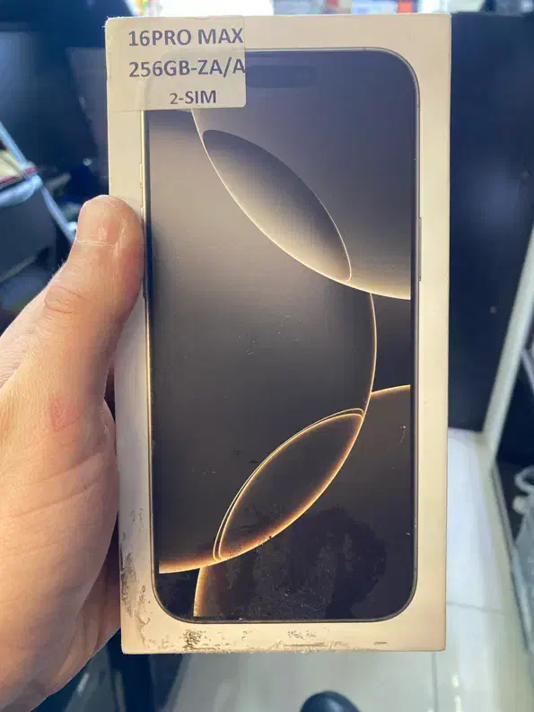 ایفون ۱۶ پرومکس ۲۵۶ تیتانیوم|موبایل|تهران, کوهک|دیوار
