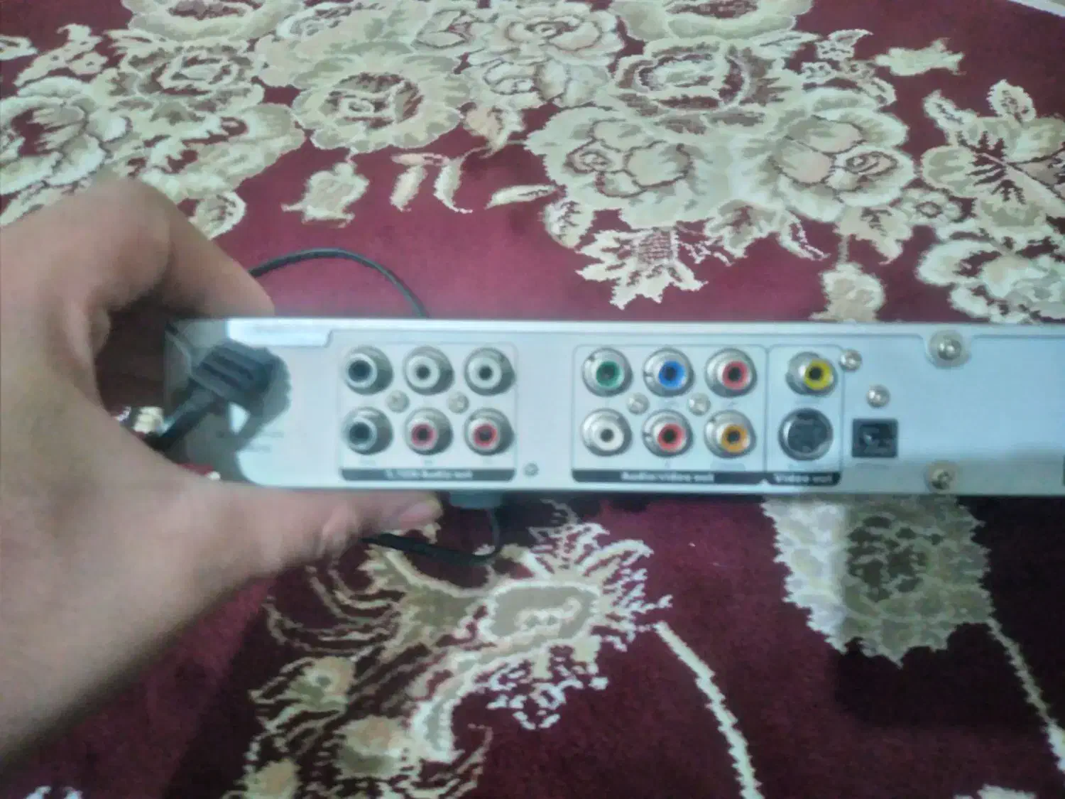 یک عدد DVD|پخش‌کننده DVD و ویدیو|کرمانشاه, |دیوار