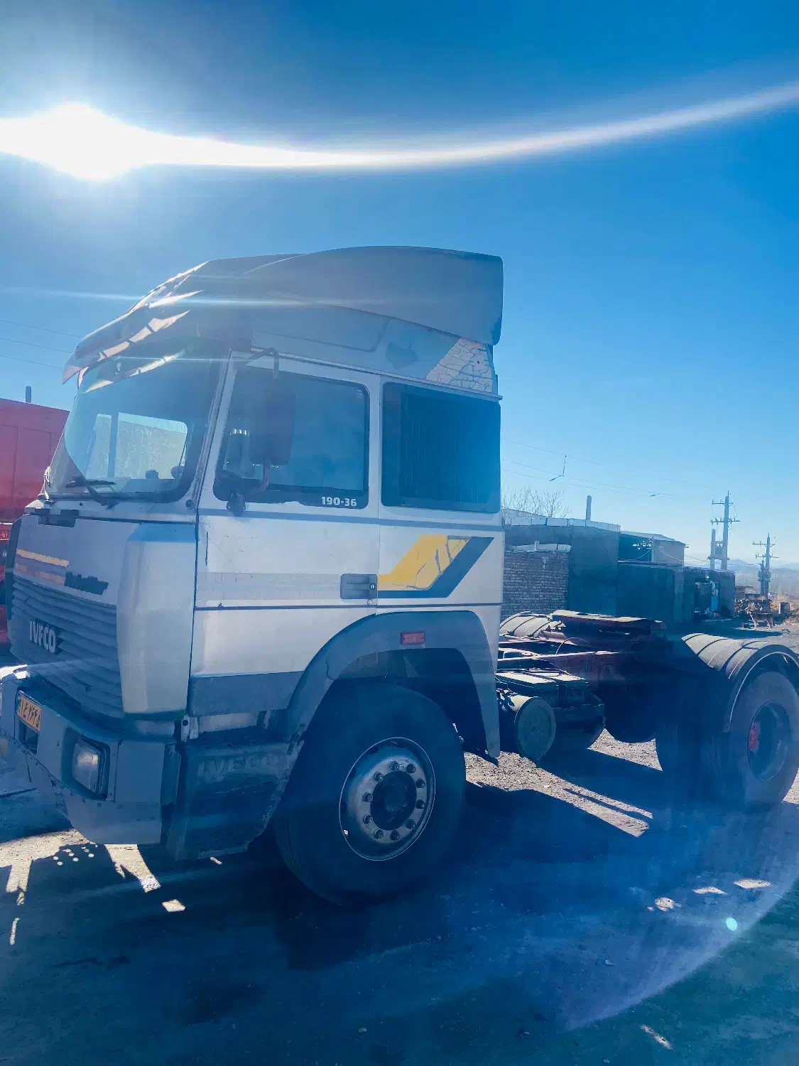 اویکو ۱۹۰ بی رنگ فوق استثنایی عتیقه|خودرو سنگین|میانه, |دیوار