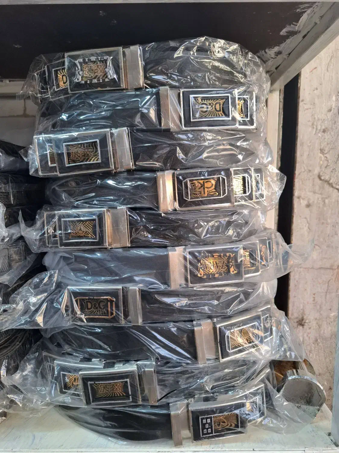 کمربند حراجی بازار بزرگ تهران|کیف، کفش، کمربند|تهران, بازار|دیوار