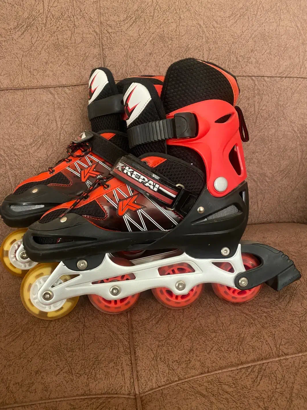 اسکیت|دوچرخه، اسکیت، اسکوتر|لامرد, |دیوار