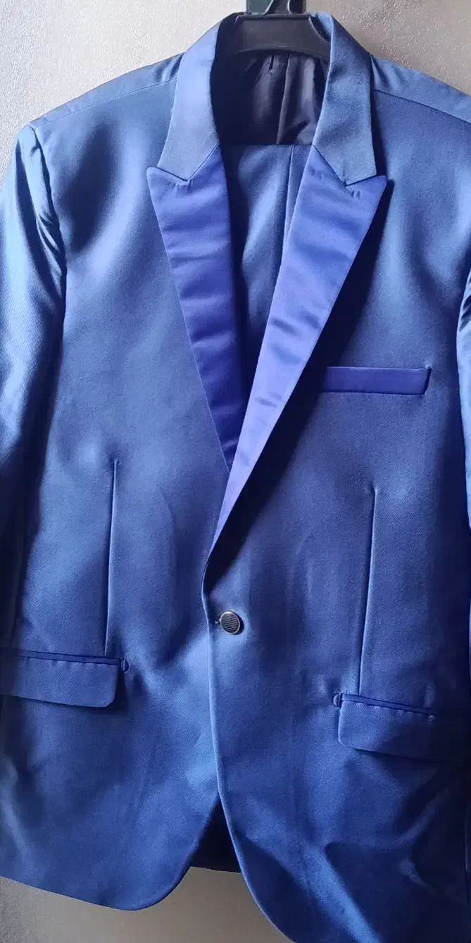 سه دست کت و شلوار|لباس|ساوه, |دیوار