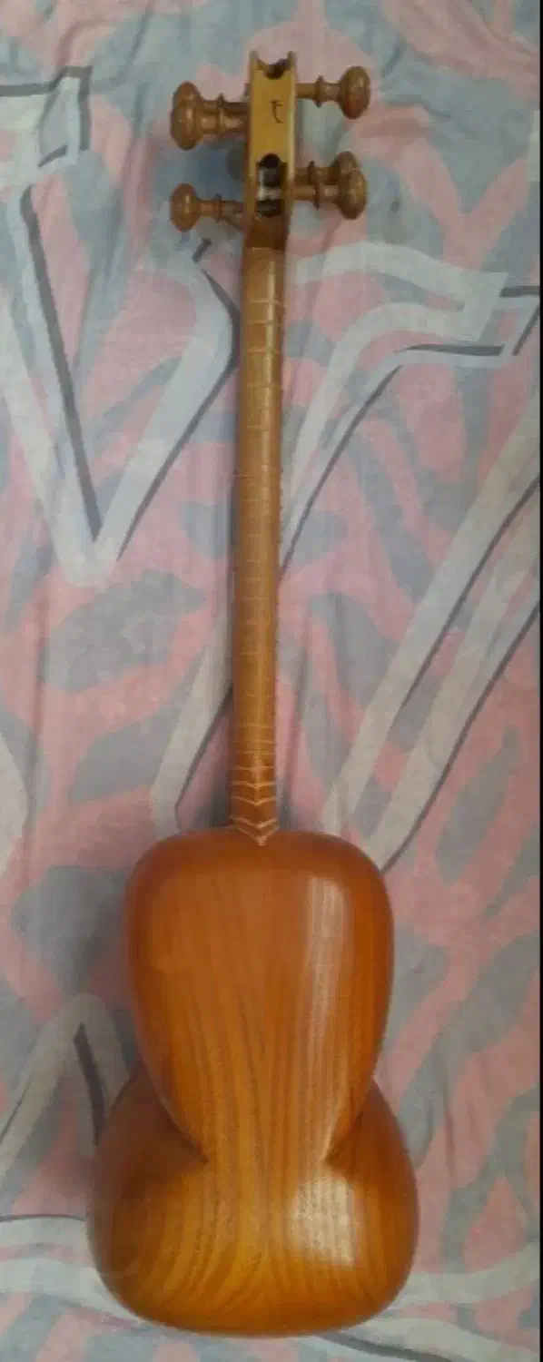 شش تارنو|سازهای سنتی|نیشابور, ناسیونال|دیوار