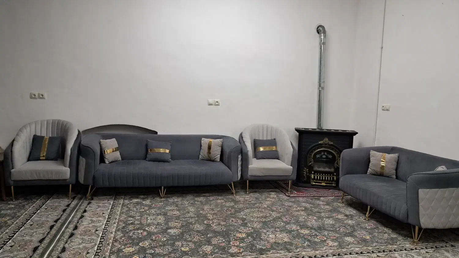 مبل هفت نفره خیلی تمیز|مبلمان خانگی و میز عسلی|تفت, |دیوار