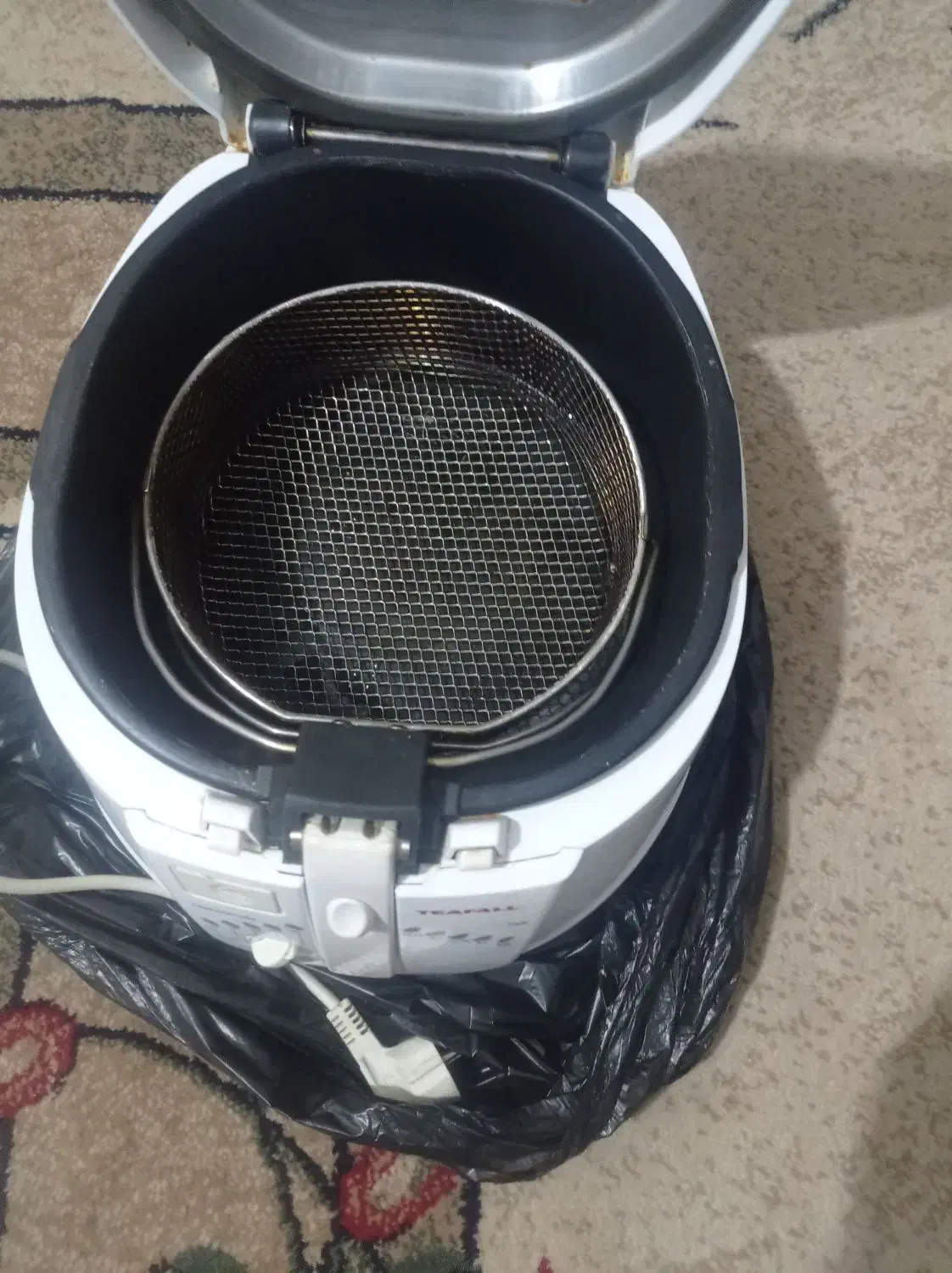 سرخ کن برقی با روغن|اجاق گاز و لوازم برقی پختوپز|شیراز, تندگویان|دیوار