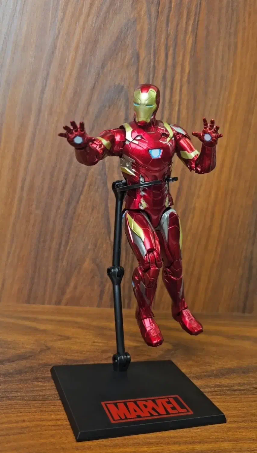 اکشن فیگور مردآهنی برند ZD toys|اسباببازی|کرج, شاهینویلا|دیوار