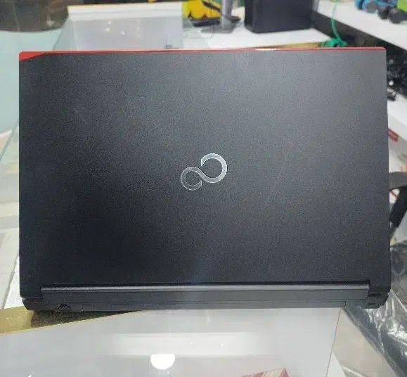 لپتاپ فوجیتسو|رایانه همراه|برازجان, |دیوار