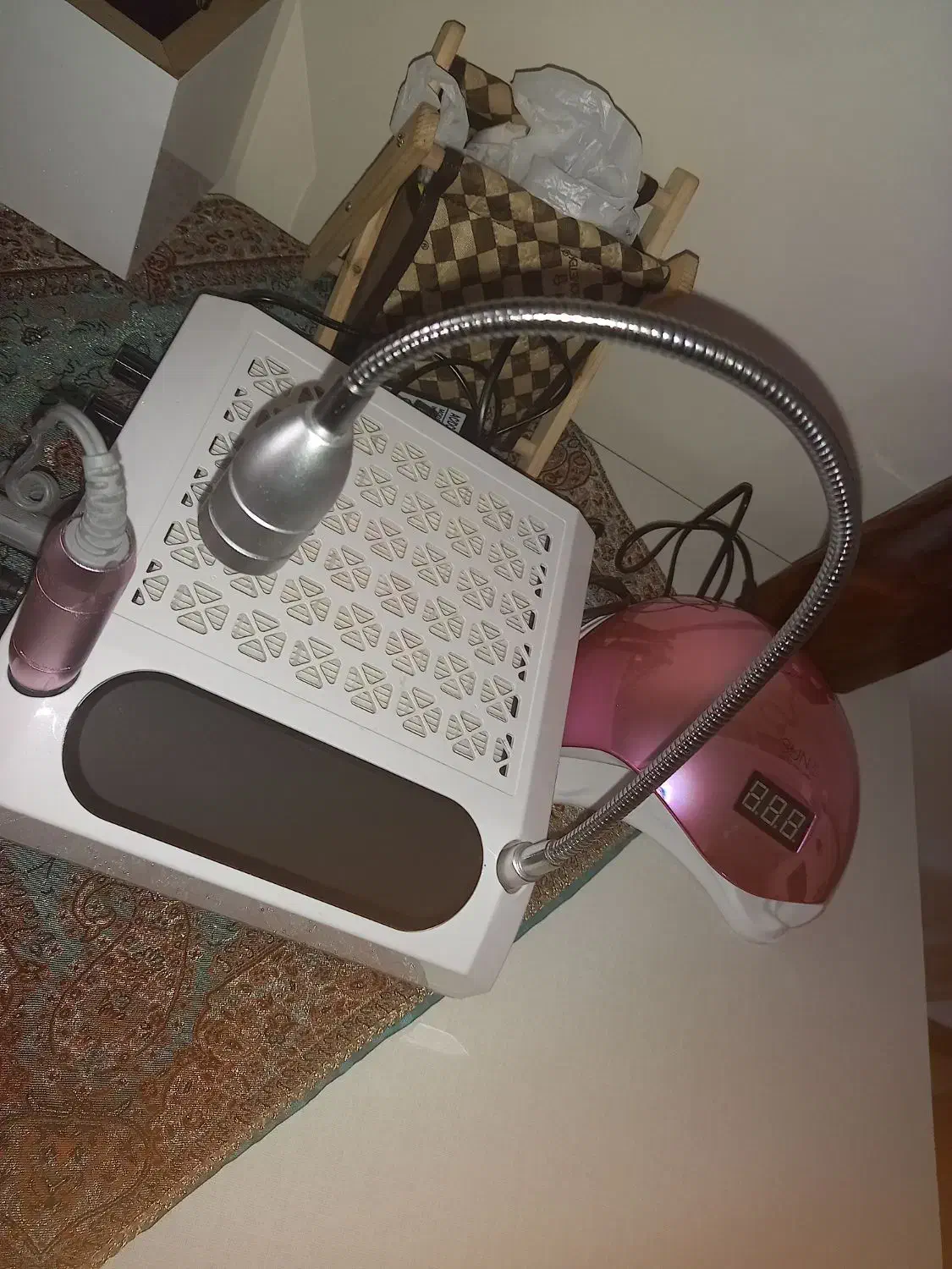 سوهان برقی و یووی|آرایشگاه و سالنهای زیبایی|اندیشه, اندیشه فاز ۳|دیوار