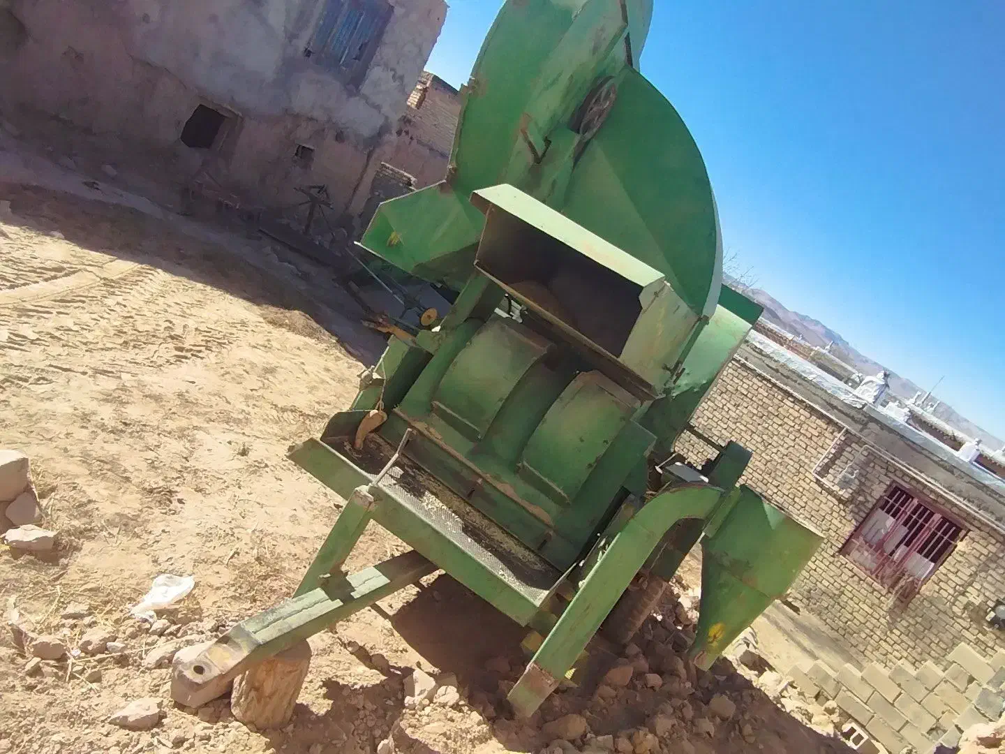 خرمنکوب کاه زن|ماشین‌آلات صنعتی|قوچان, |دیوار