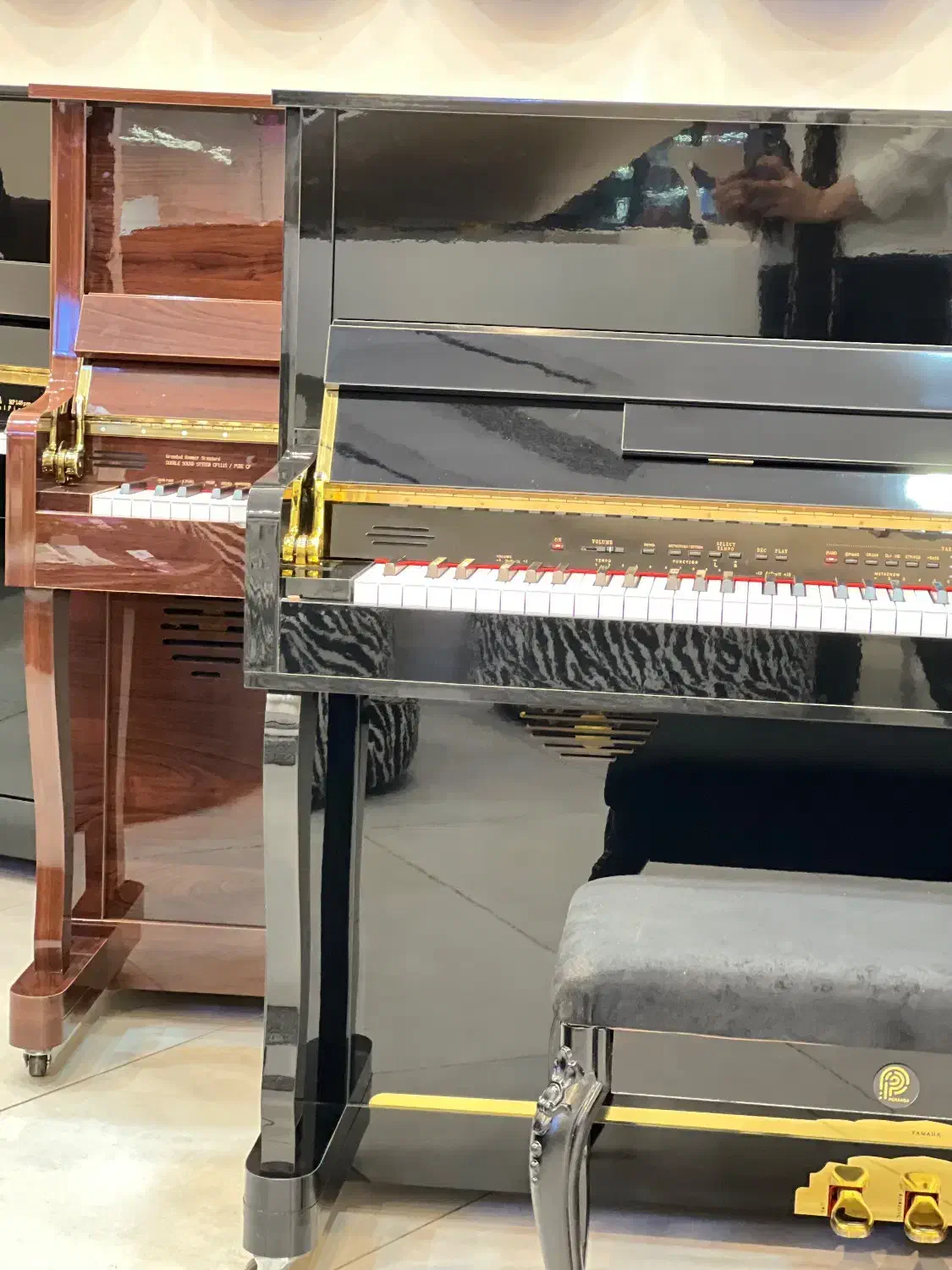 فروش هنگدرام و پیانو|پیانو، کیبورد، آکاردئون|بروجرد, |دیوار