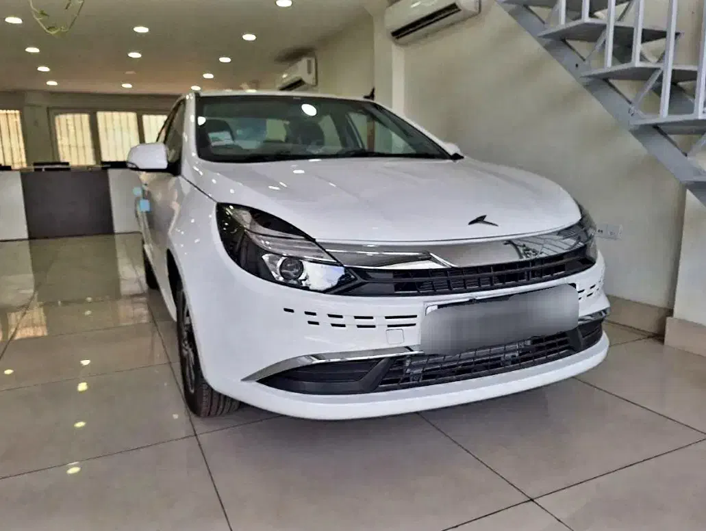 کی ام سی ایگل صفر سفید EAGLE مشکی خشک مدل 1404|خودرو سواری و وانت|تهران, صادقیه|دیوار