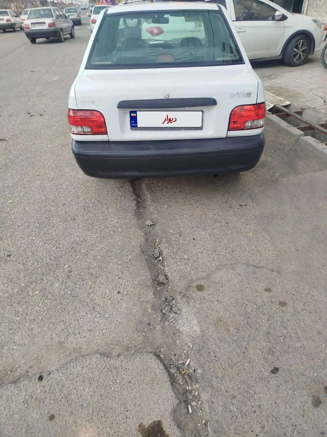 پرایدصبا مدل88|خودرو سواری و وانت|مشهد, پایین خیابان|دیوار