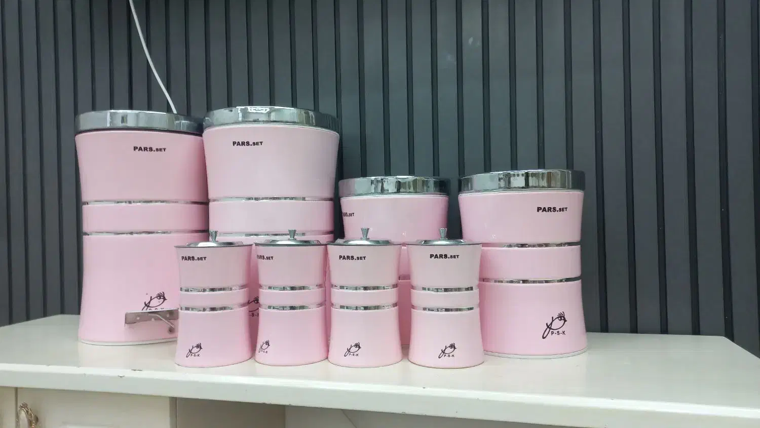 سرویس اورانوس نو|ظروف نگهدارنده، پلاستیکی، یک‌بارمصرف|مشهد, سرافرازان|دیوار