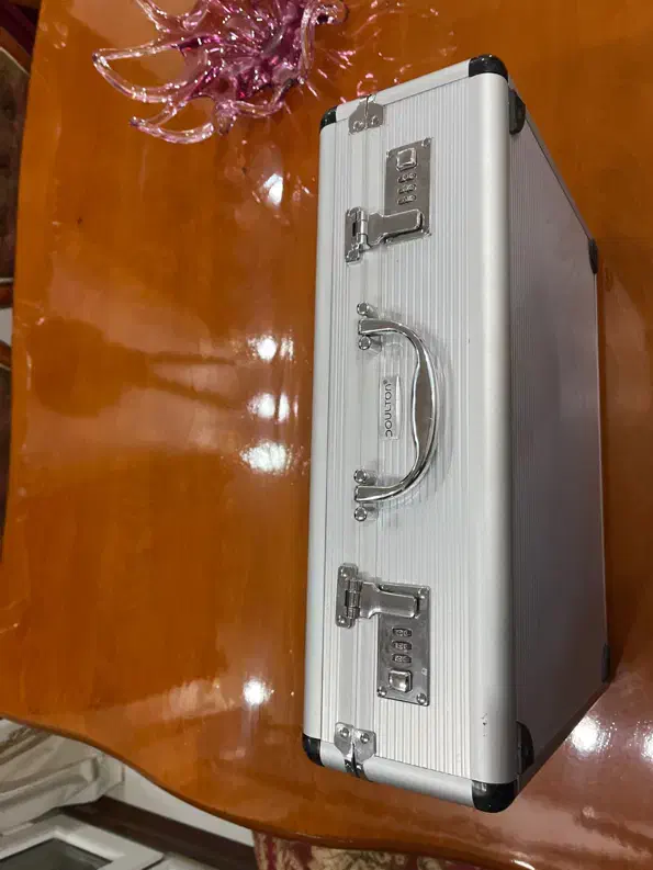 کیف فلزی|لوازم التحریر|محمدشهر, محمدشهر|دیوار