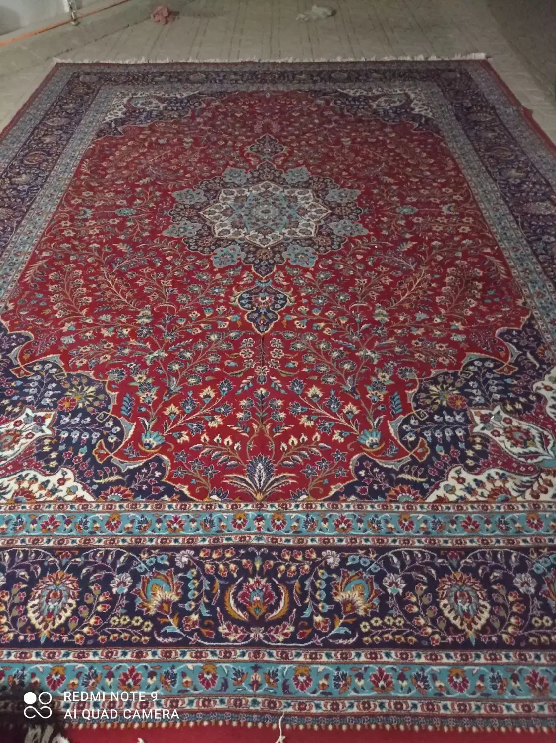 سلام فرش سالم قدیمی جنس عالی|فرش|اصفهان, ارداجی|دیوار