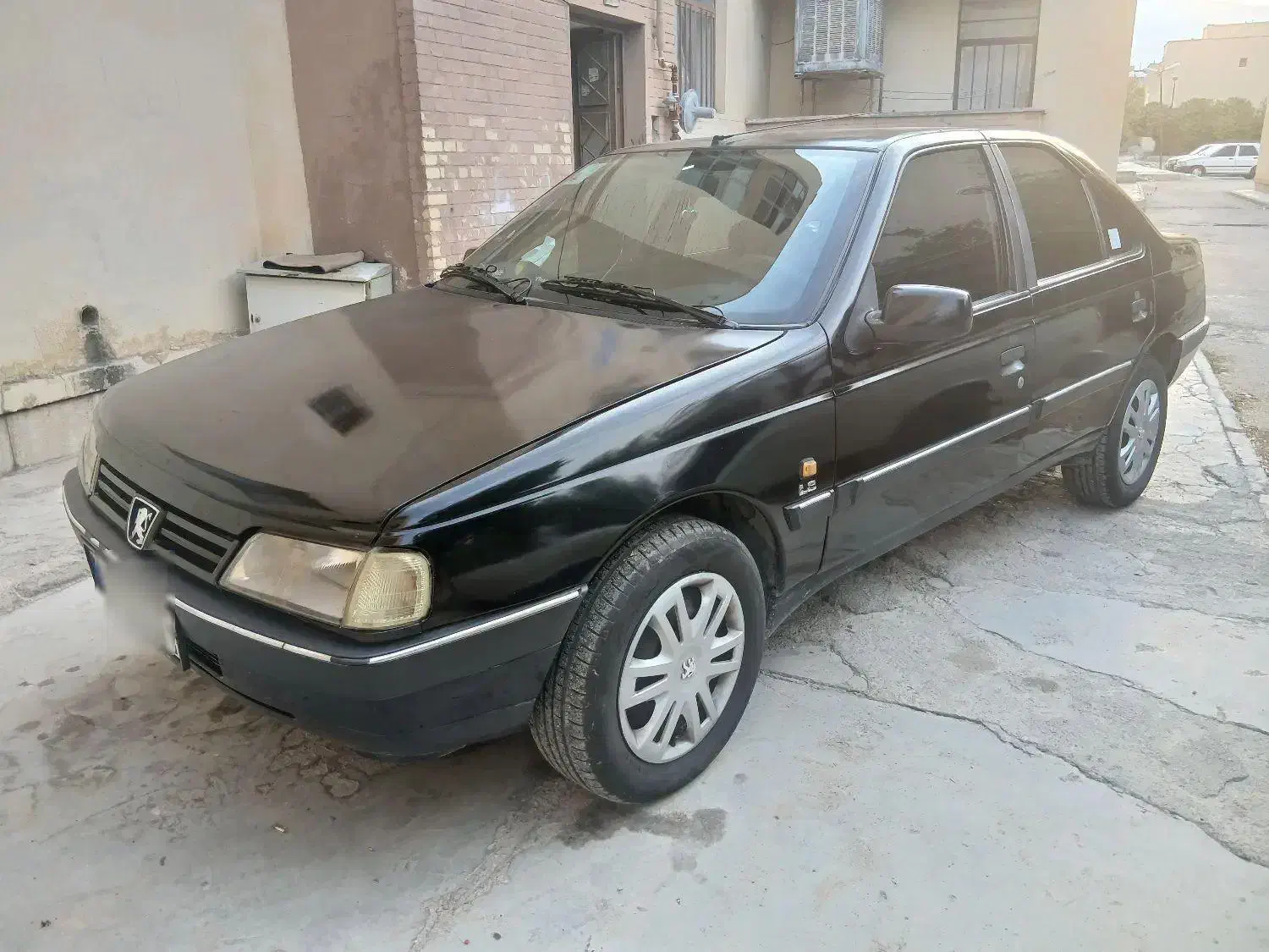 پژو۴۰۵ مشکی مدل ۸۲|خودرو سواری و وانت|نورآباد ممسنی, |دیوار