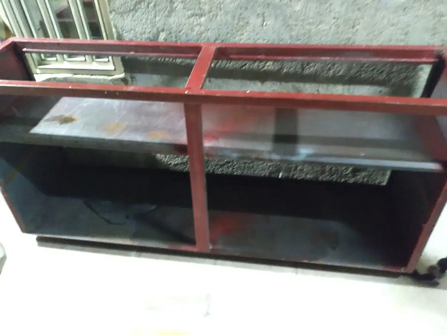 ویترین فلزی دومتری|بوفه، ویترین، کنسول|کازرون, |دیوار