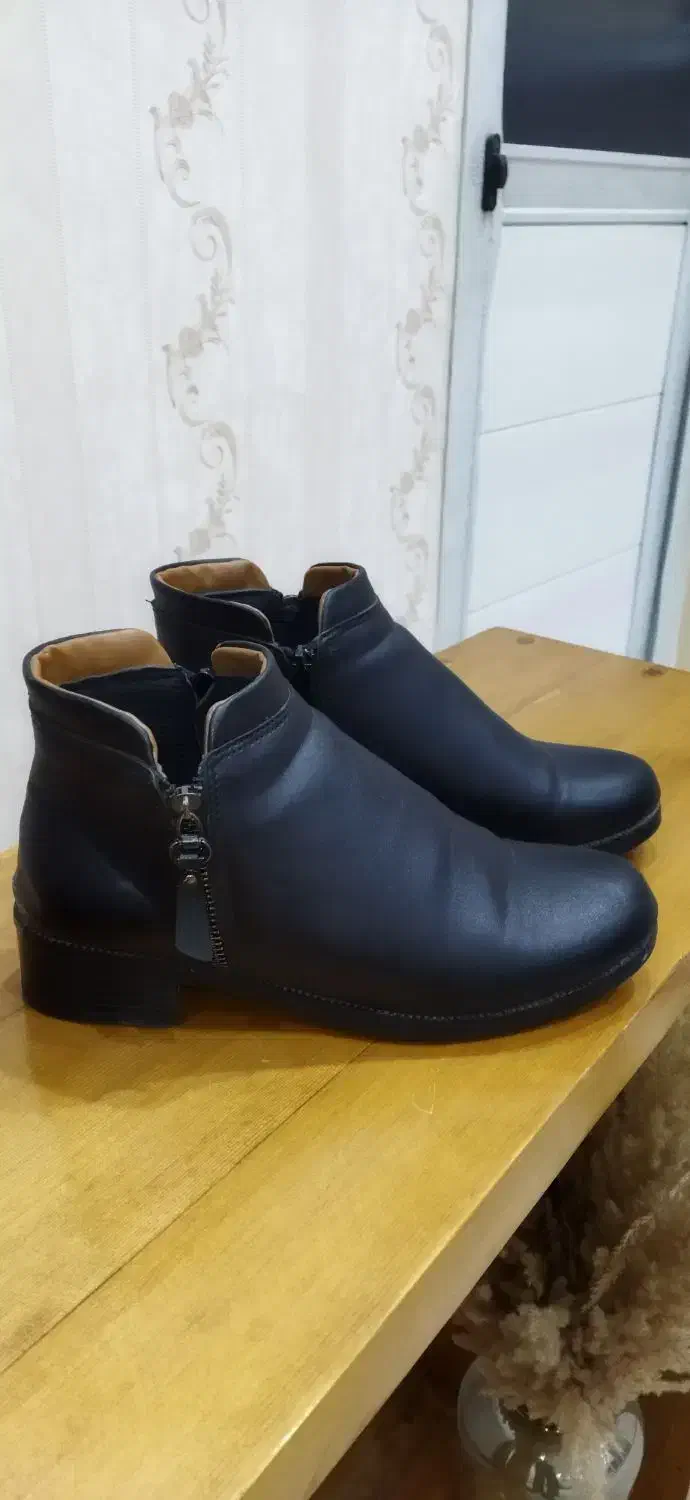 نیم بوت|کیف، کفش، کمربند|خرم‌آباد, |دیوار