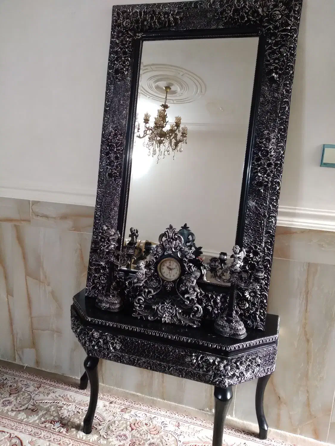 آینه شمدان|آینه|ملایر, |دیوار