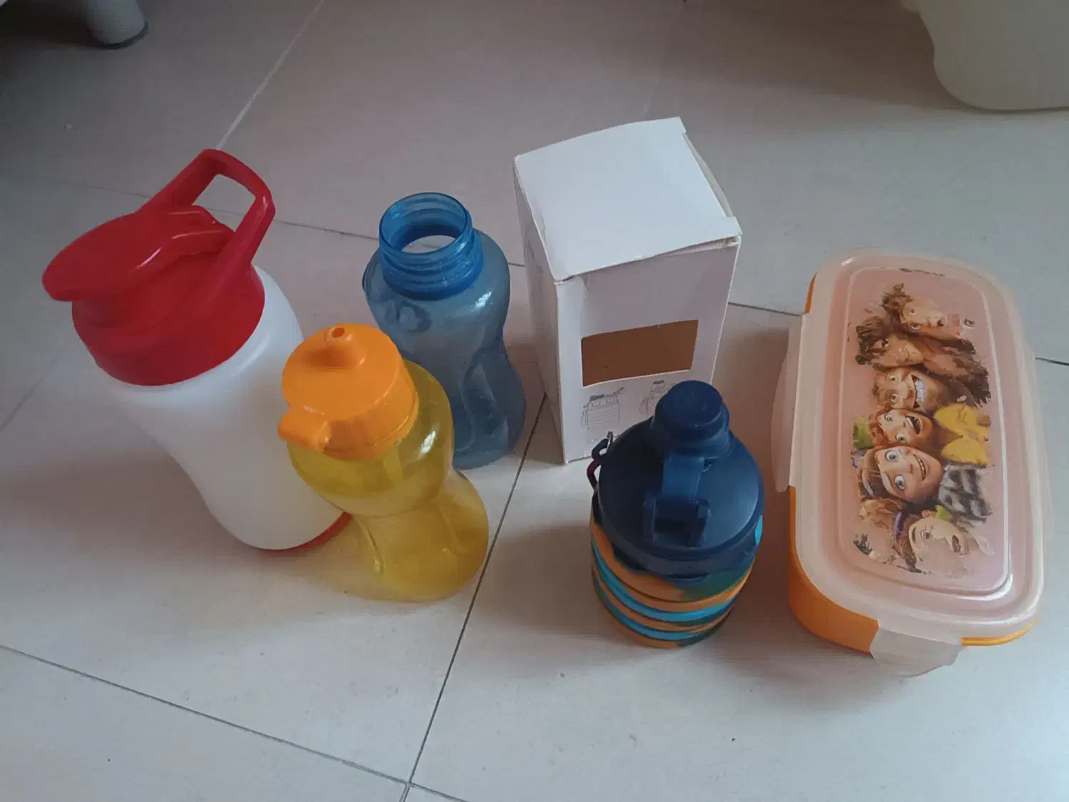 ظرف غذا و قمقمه|ظروف سرو و پذیرایی|گرگان, |دیوار