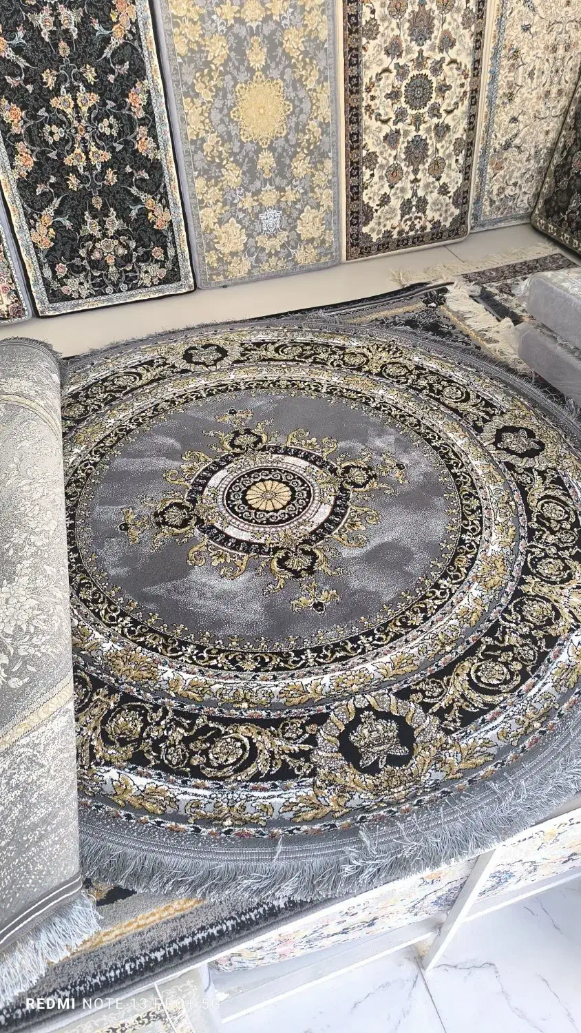 فرش گرد ۱نیم در انیم|فرش|کرمانشاه, |دیوار