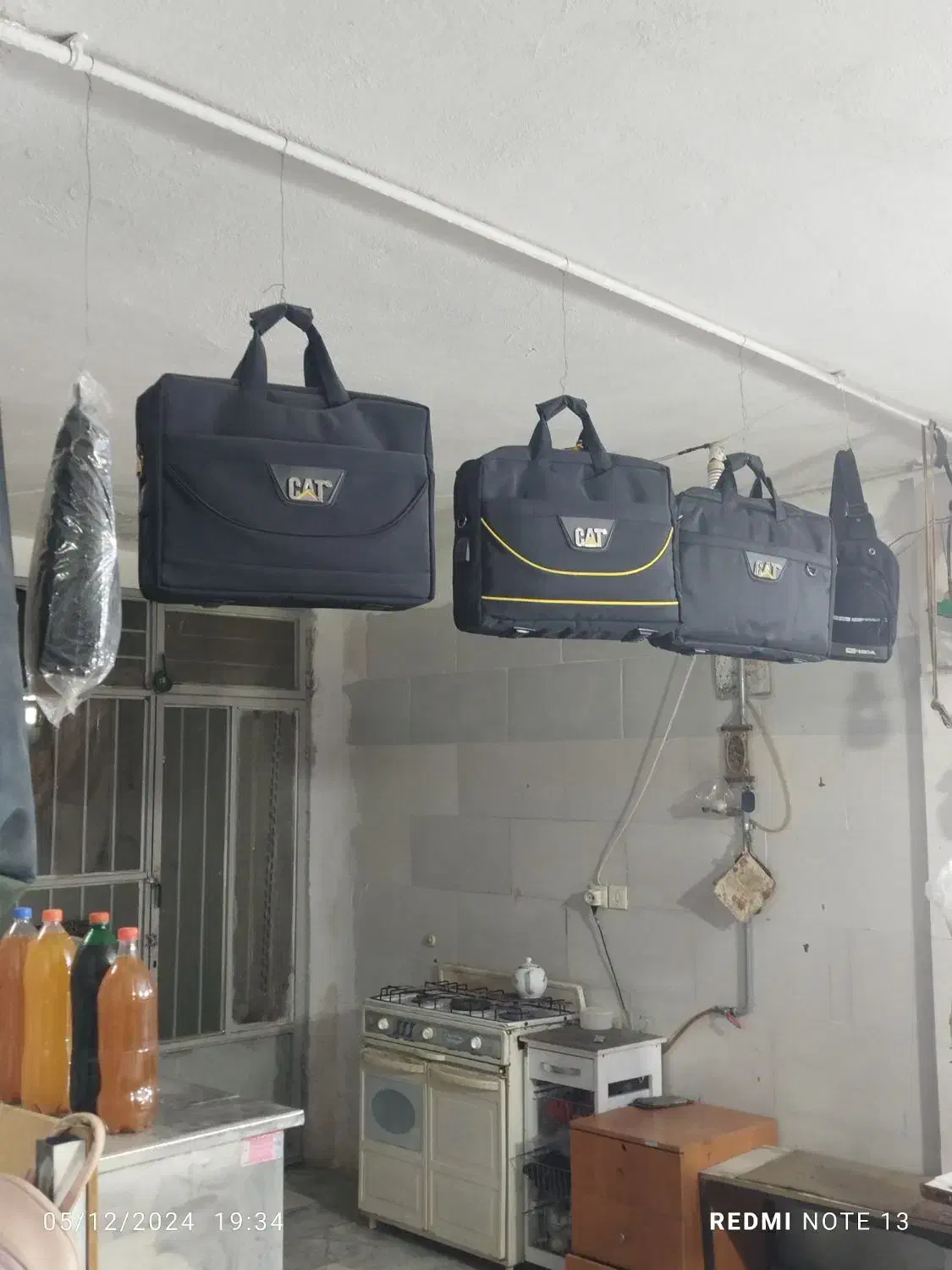 فروش عمده و پخش کیف اداری لپتاپی|کیف، کفش، کمربند|چهارباغ, |دیوار