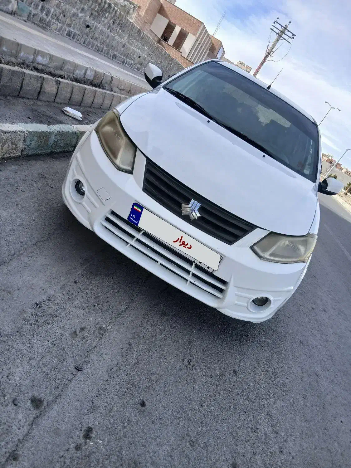 ساینا بی‌رنگ|خودرو سواری و وانت|فولادشهر, فولادشهر|دیوار