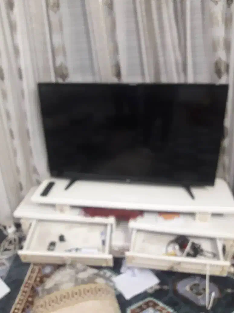 تلویزون 49الجی|تلویزیون و پروژکتور|مهریز, |دیوار