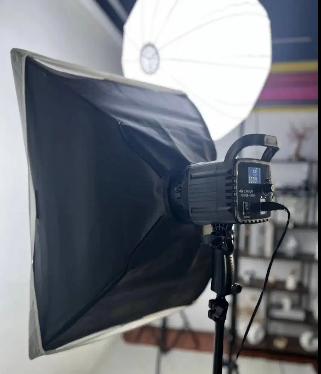 سافت باکس سافت لایت ۶۰۰وات پوشاک و تولیدمحتوا کامل|دوربین عکاسی و فیلمبرداری|تهران, لاله زار|دیوار