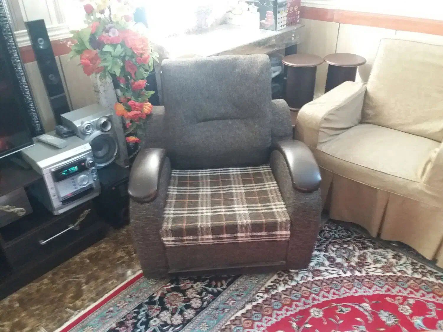 مبل پارچه ترک|مبلمان خانگی و میز عسلی|همدان, |دیوار