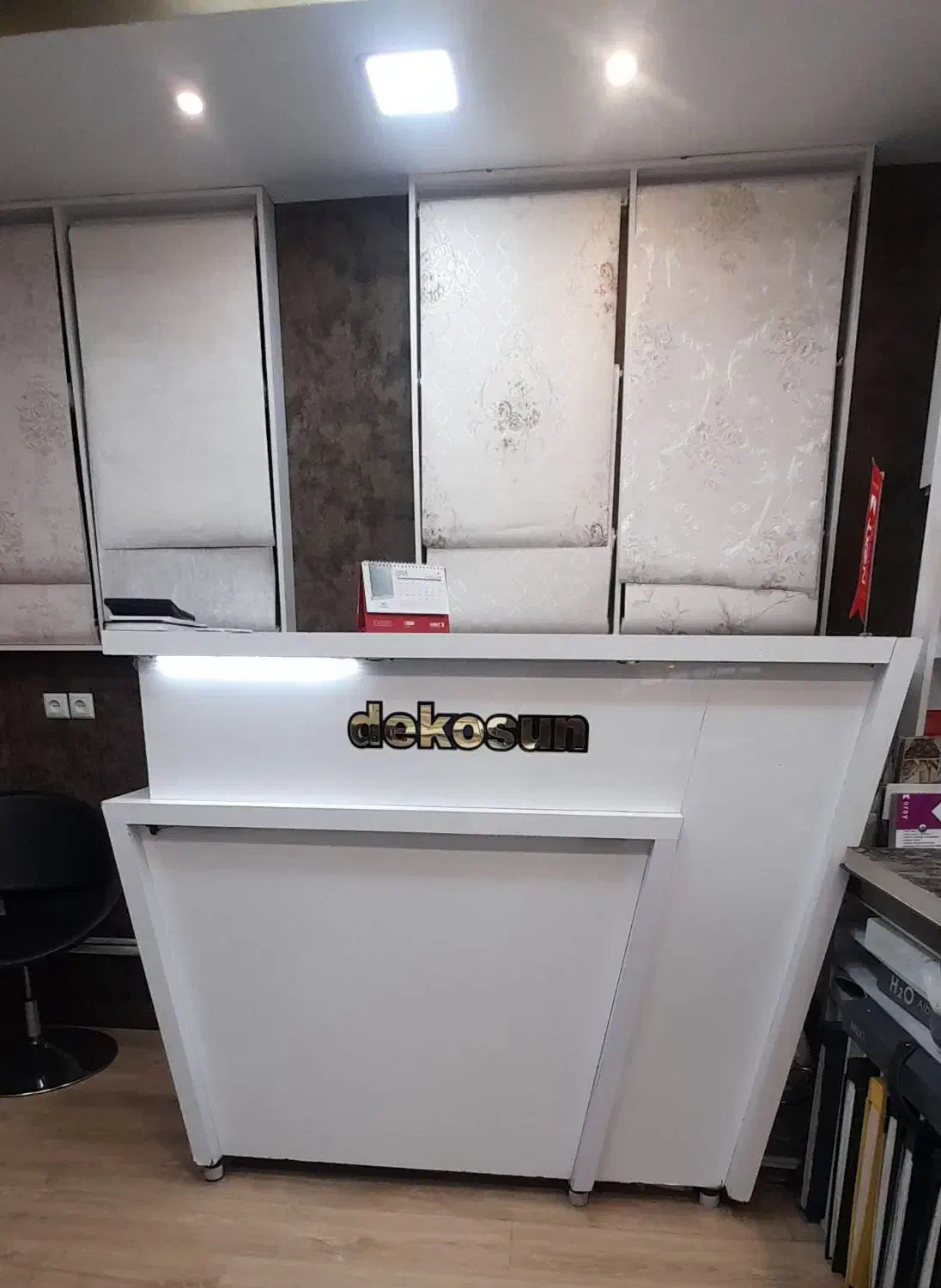 میز|میز تحریر و کامپیوتر|تبریز, |دیوار