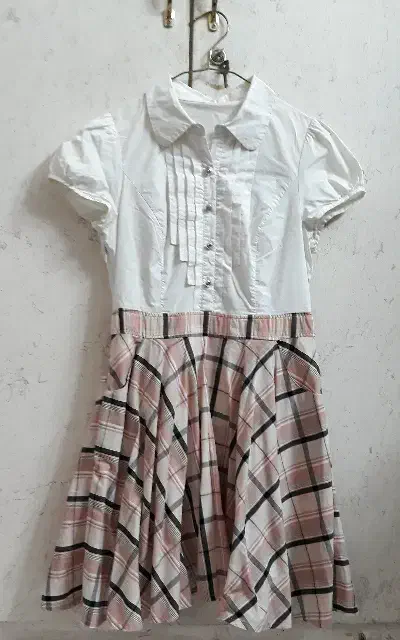 پیراهن دخترانه|لباس|پاکدشت, پاکدشت (مامازند)|دیوار