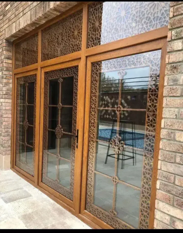ساخت درب پنجره آلومینیومی و انواع توری|خدمات پیشه و مهارت|اصفهان, بهارستان|دیوار