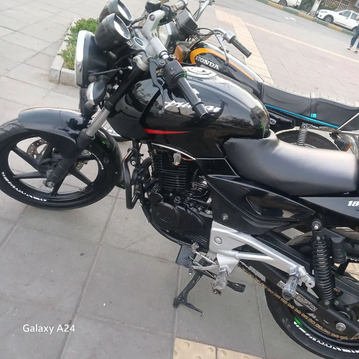 پالس 180|موتورسیکلت|مشهد, کوشش|دیوار